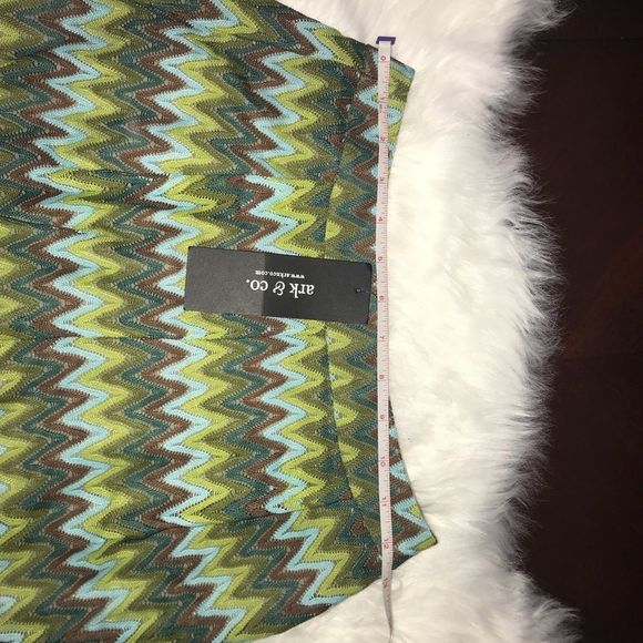 Ark & Co Green Chevron Chrochet Shorts Small NWT - Picture 3 of 4